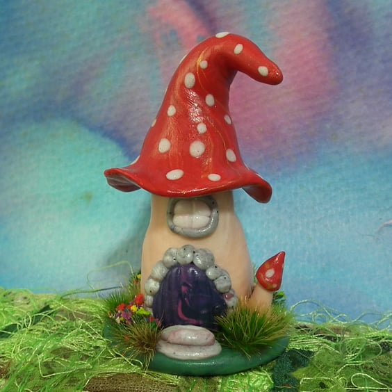 Tiny Wildwood Spryte House OOAK Sculpt by Ann Galvin