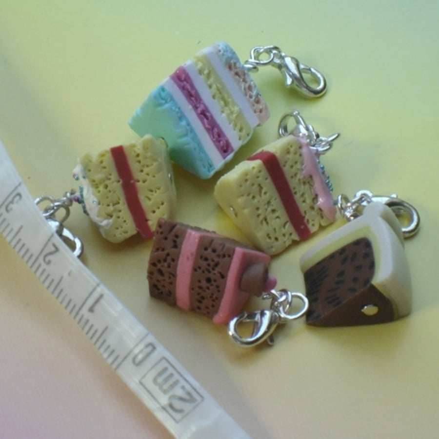 Cake Charms x 5