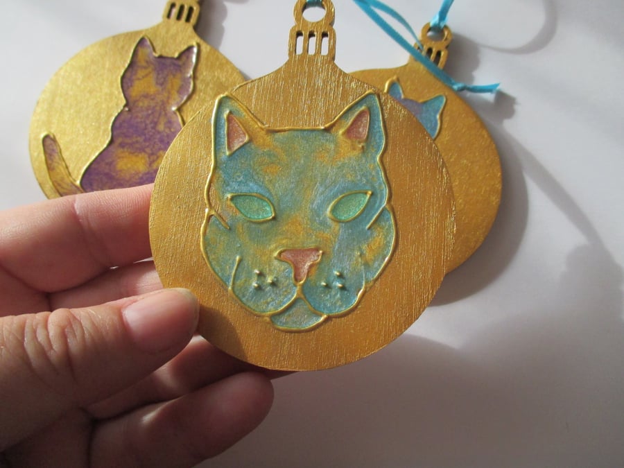 Pussy Cat Hanging Decoration Christmas Tree Bauble Hand Painted OOAK Gold