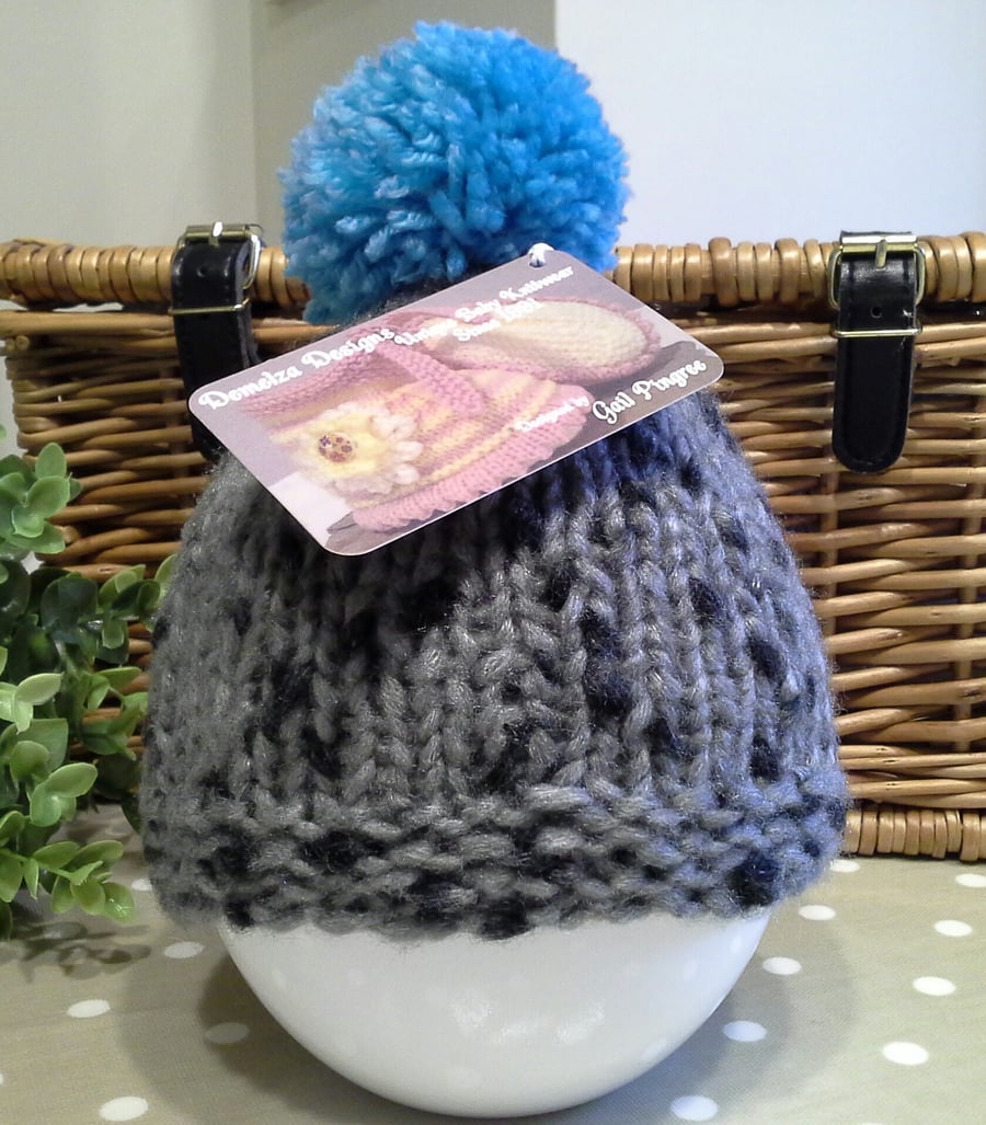 Chunky Pompom  Hat  0-6 months size