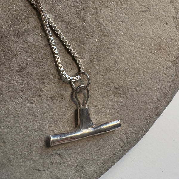 Sterling silver T bar pendant necklace and silver chain
