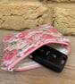 Daisy Print Quilted Fabric Midi Purse - Image 3