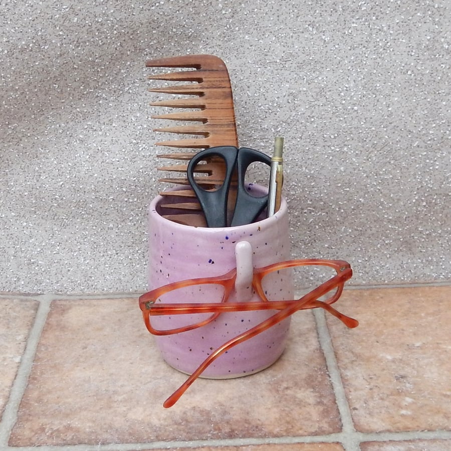 glasses spectacles specs holder bedside organiser hand thrown pottery