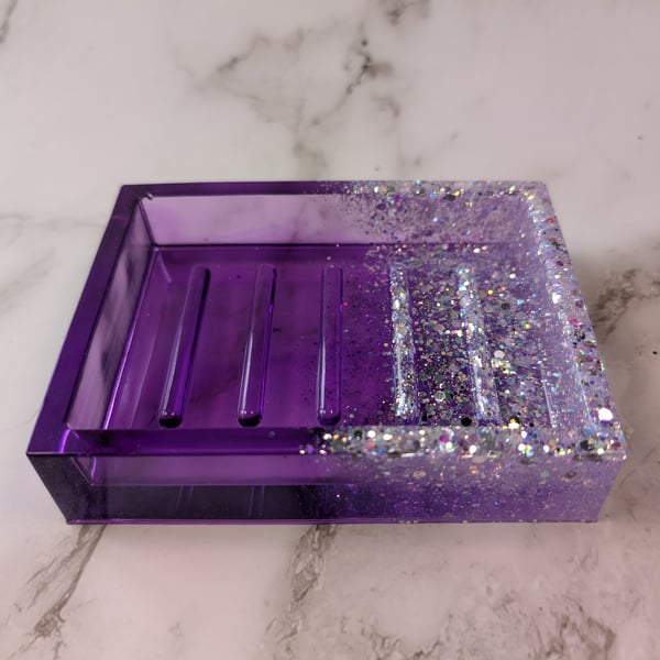 Handmade Resin Soap Dish – Lilac Sparkle
