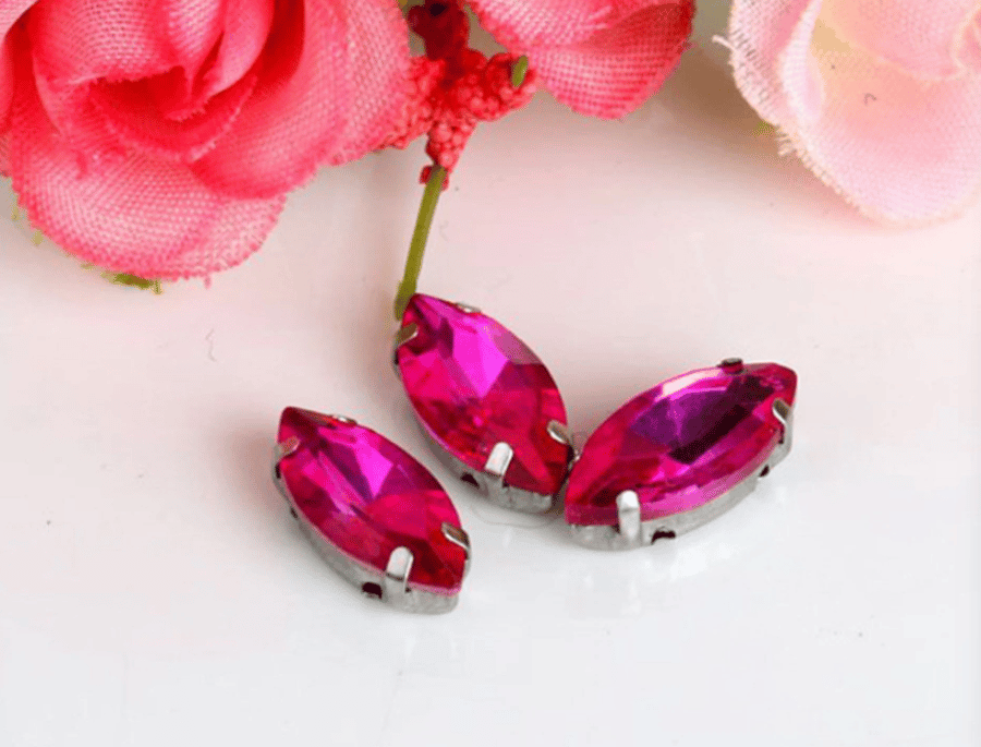 (S18S rose pink) 50 Pcs, 5 x 10mm Sew On Crystal Horse Eye Beads, Glass Leaf 