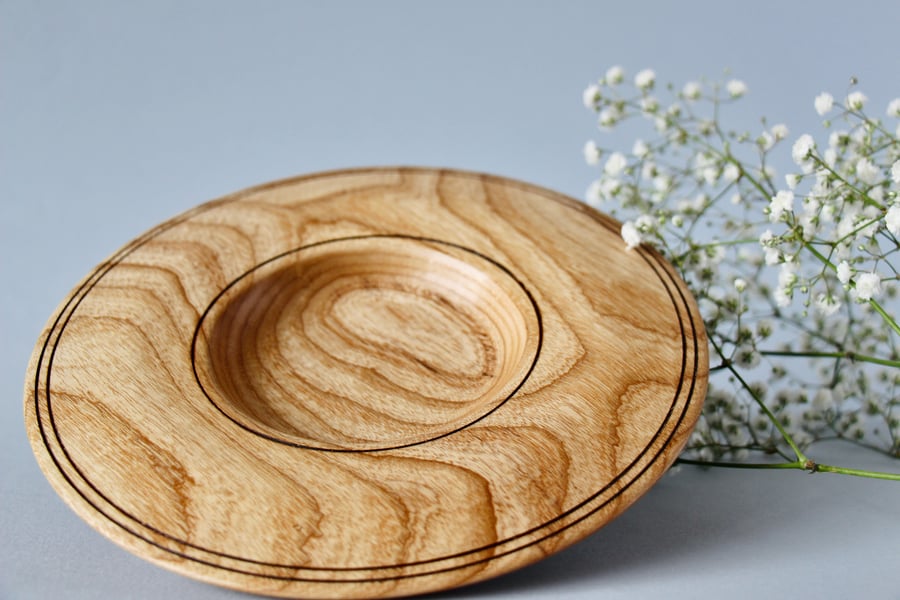 Beautiful, small hand-turned wooden platter with edging detail.