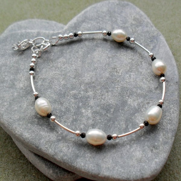 Freshwater Pearl and Black Spinel Dainty Sterling Silver Bracelet