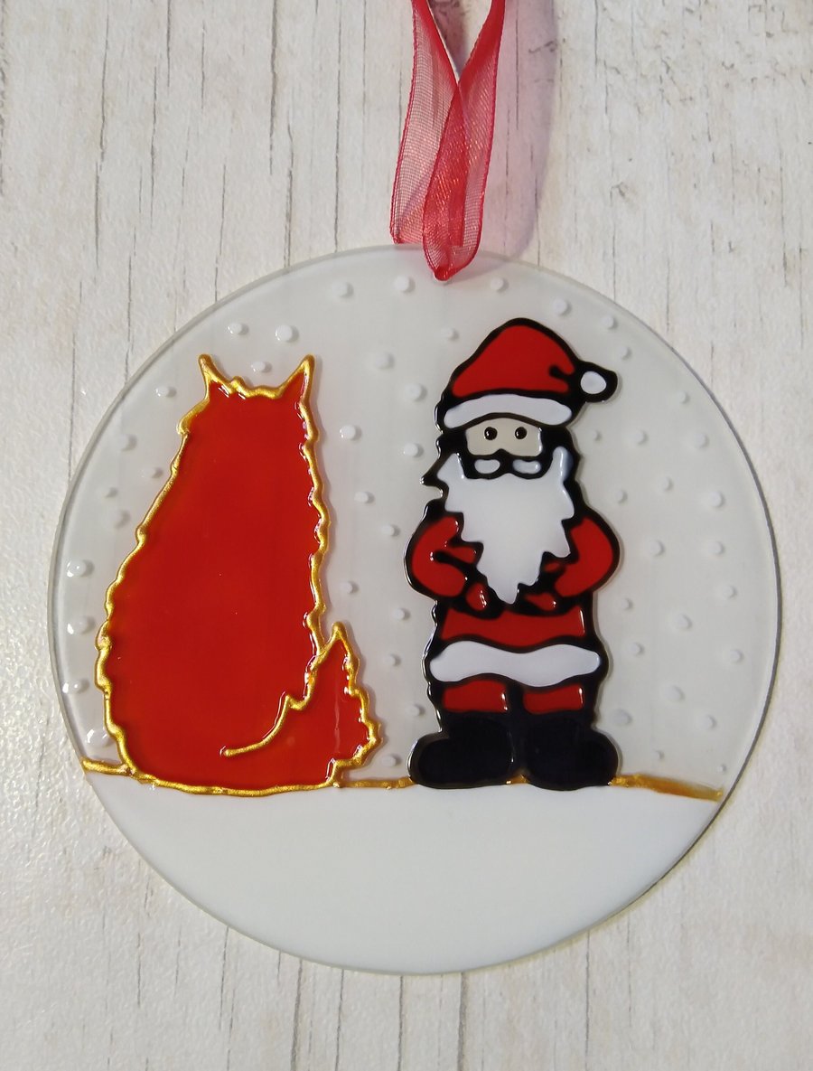 Maine Coon Christmas sun catcher decoration. ' A very Maine Coon Christmas ' 