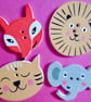 10 x Animal head Shape Wood Patterned Buttons  2 holes - Image 2
