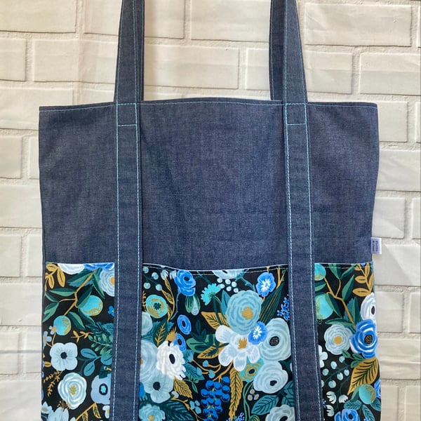 Tote Bag with Pockets