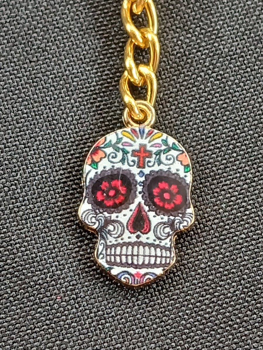 Skull keyring 