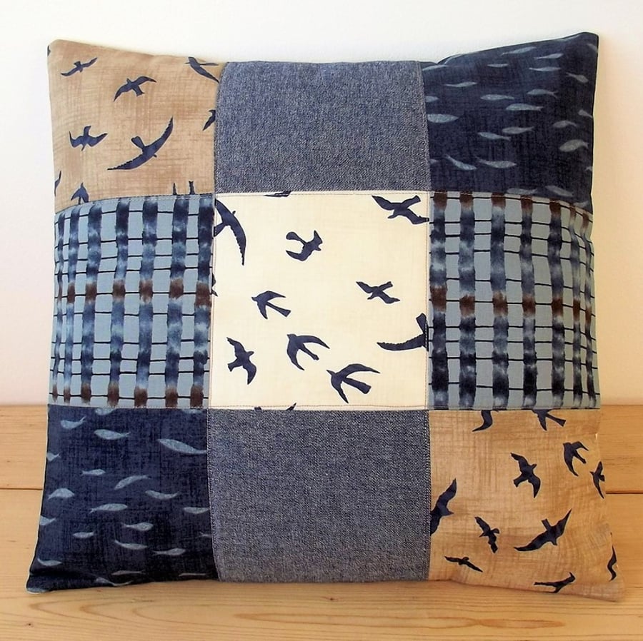 Quilted cushion cover with seagulls and fishes