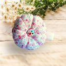Flower Design Wrist Pin Cushion 