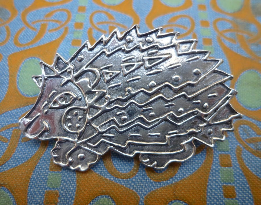 Hedgehog brooch