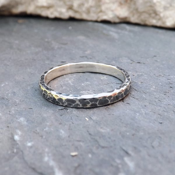 Narrow Meteorite Ring