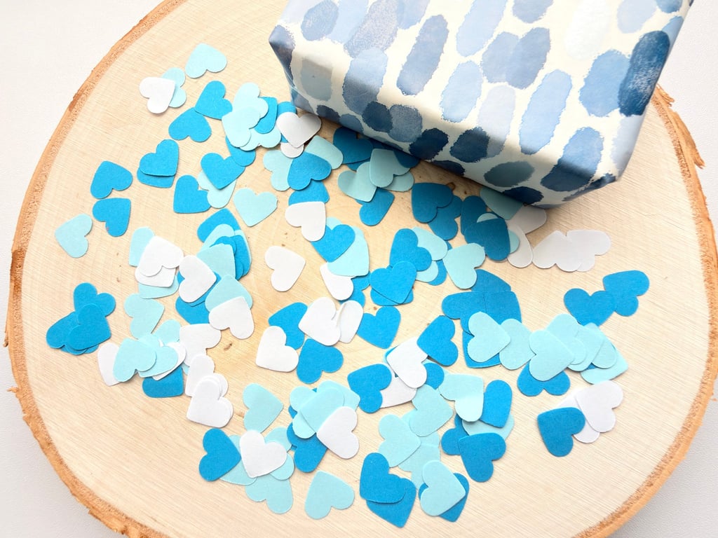500 Paper Confetti Hearts, 3 Colour Choices, Wedding, Birthday, Party Decor