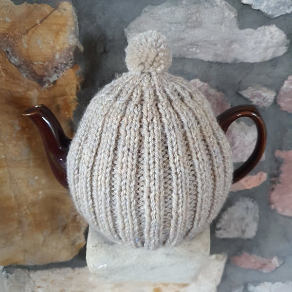 Medium Tea Cosy for 6 Cup, 1.1 lt Tea Pot, Hand Knitted, Brown Betty Compatible