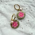 Bright Pink Flower Gold Glitter Pearl Huggie Hoop Earrings - FREE SHIPPING