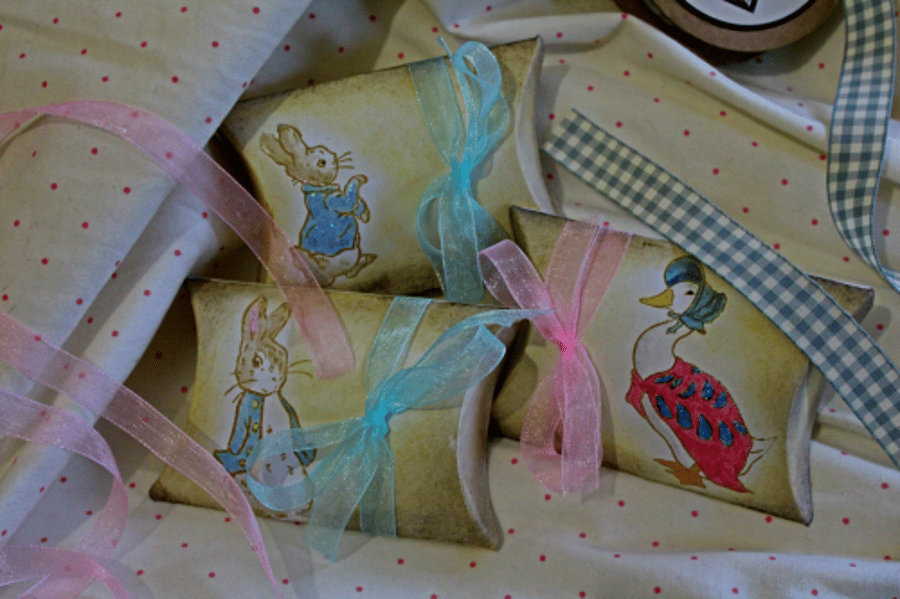 Peter Rabbit Vintage Style Pillow Boxes - Set of 8 Peter and Jemima