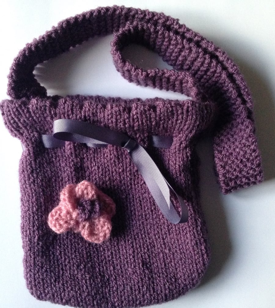 Hand knitted girls shoulder bag 