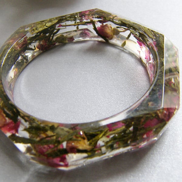 Green Tea and Roses Resin Bangle