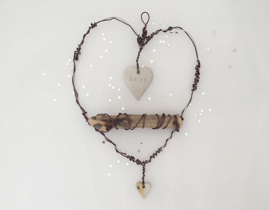 Wire art sculpture, hand made wire art, wall decor, home decor, hanging heart