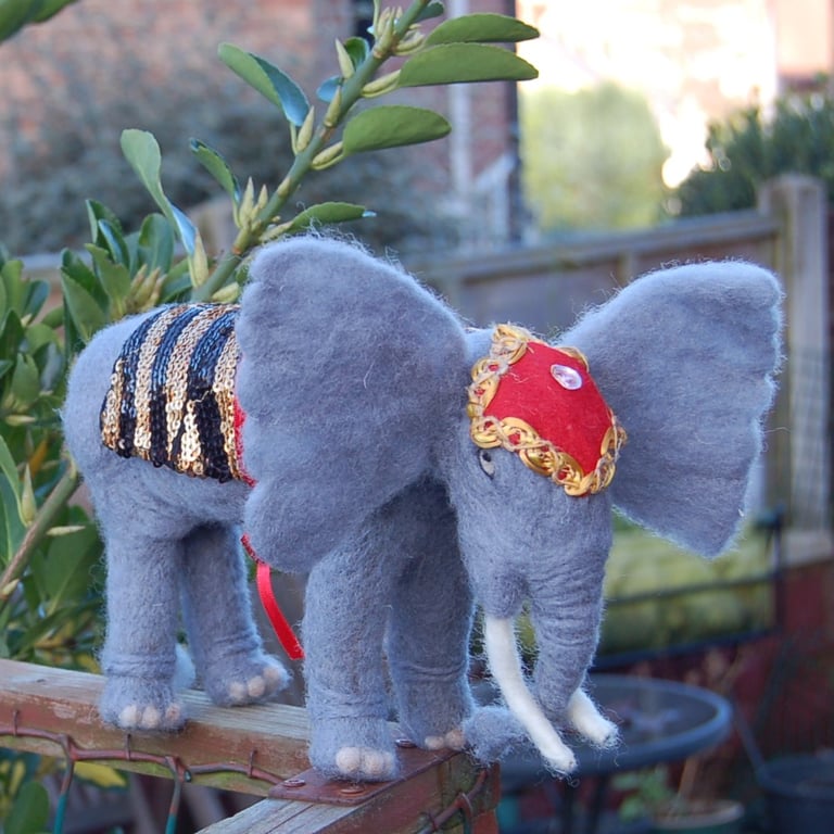 Large Needle felt elephant needle felted animal wool sculpture fibre art