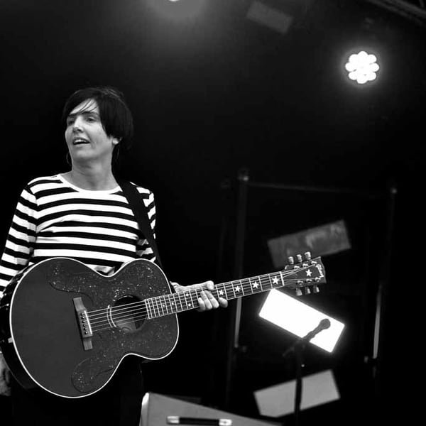 Sharleen Spiteri Performing Live With Texas Photograph Print