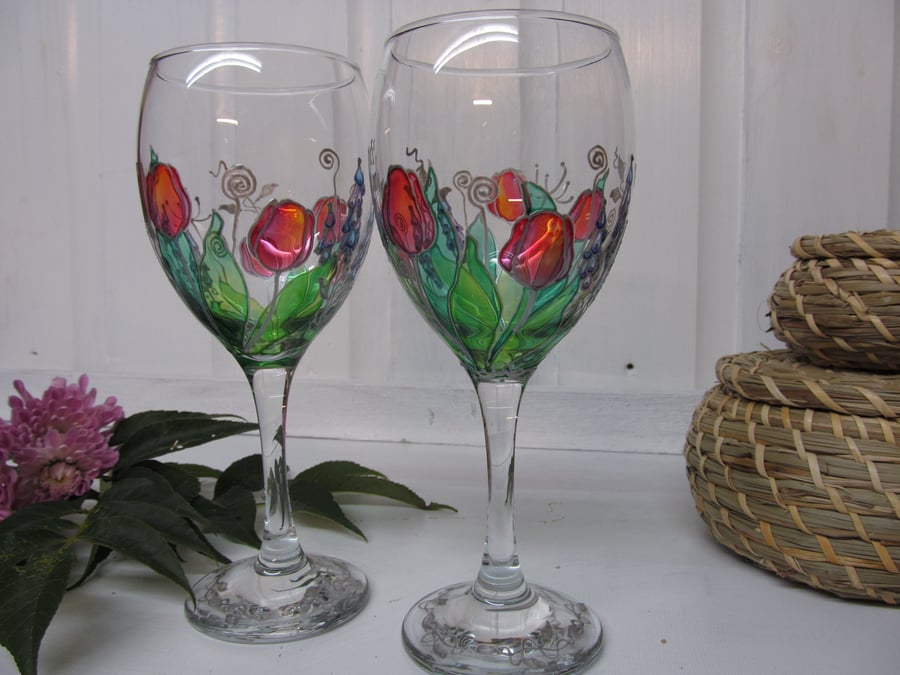Painted Wine Glasses - Tulip (Set of 2)
