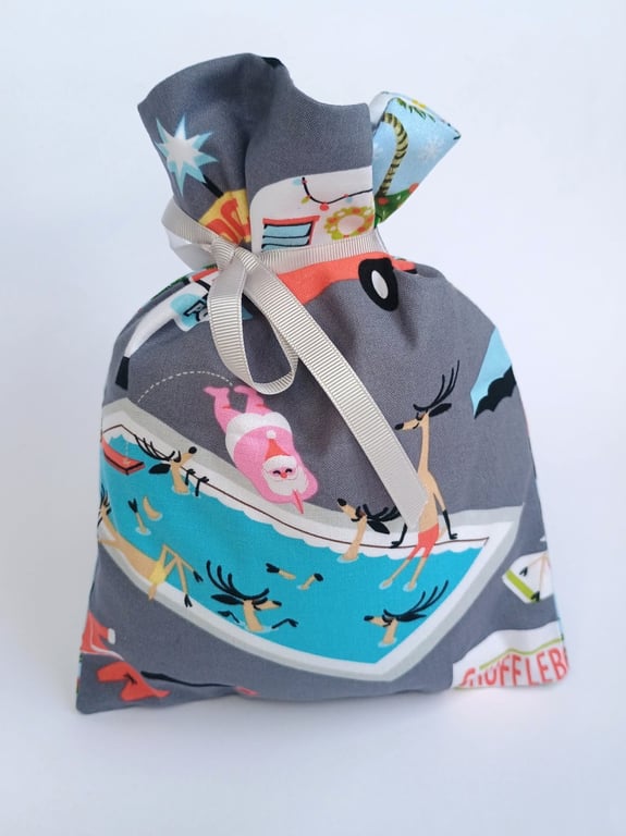 Christmas Gift Bags - Santa on Holiday reusable fabric mini sack