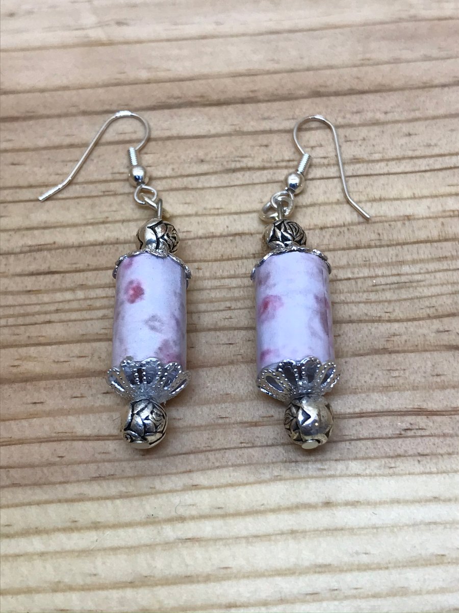 Paper Earrings. (205)