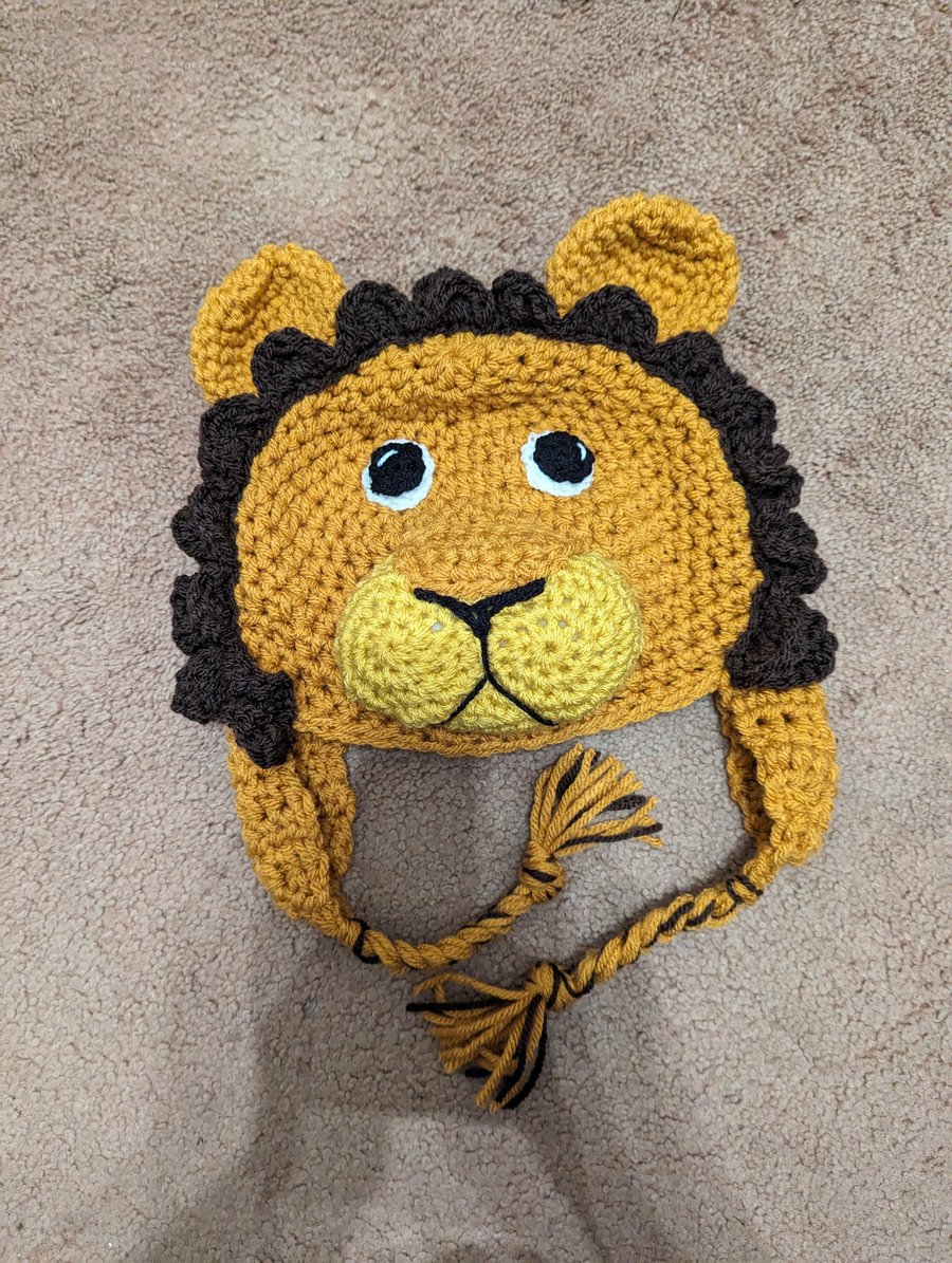 Crochet lion hat, winter novelty hat, newborn, child, toddler, adult sizes