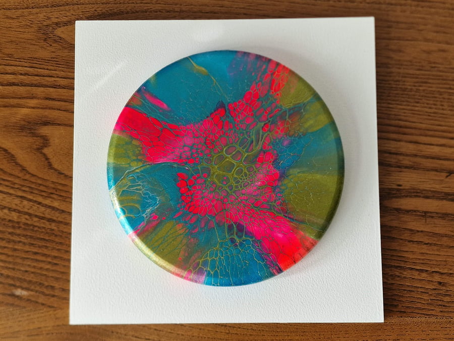 18.8cm x 18.8cm acrylic pour painting wall plaque
