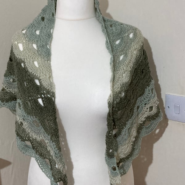 Green Crochet Shawl 