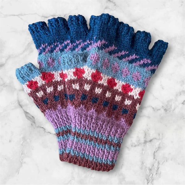 Hand knitted fingerless gloves (code 3)