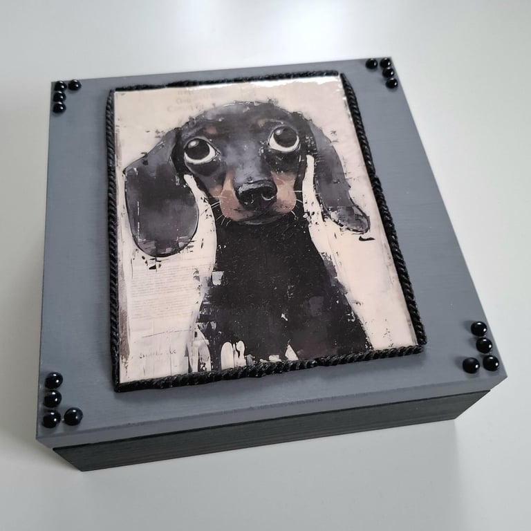 Trinket Keepsake Box, Gift Idea for Dachshund Lovers