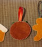 Festive felt decoration trio,  Pudding, Gingerbread person, Gingerbread house - Image 6