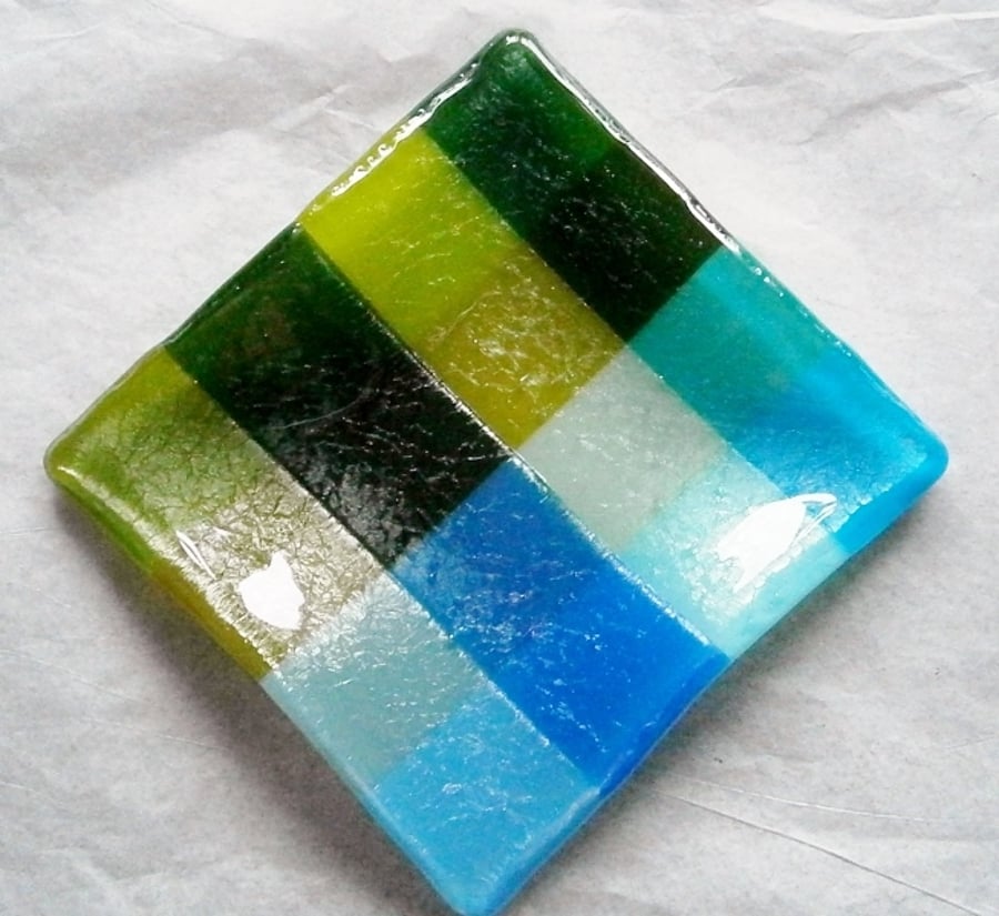 Fused glass Tartan wavy dish