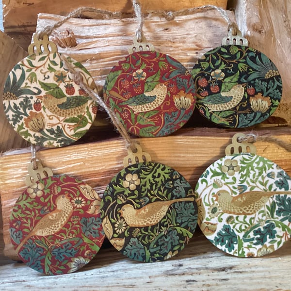 William Morris Strawberry Thief Wooden Baubles