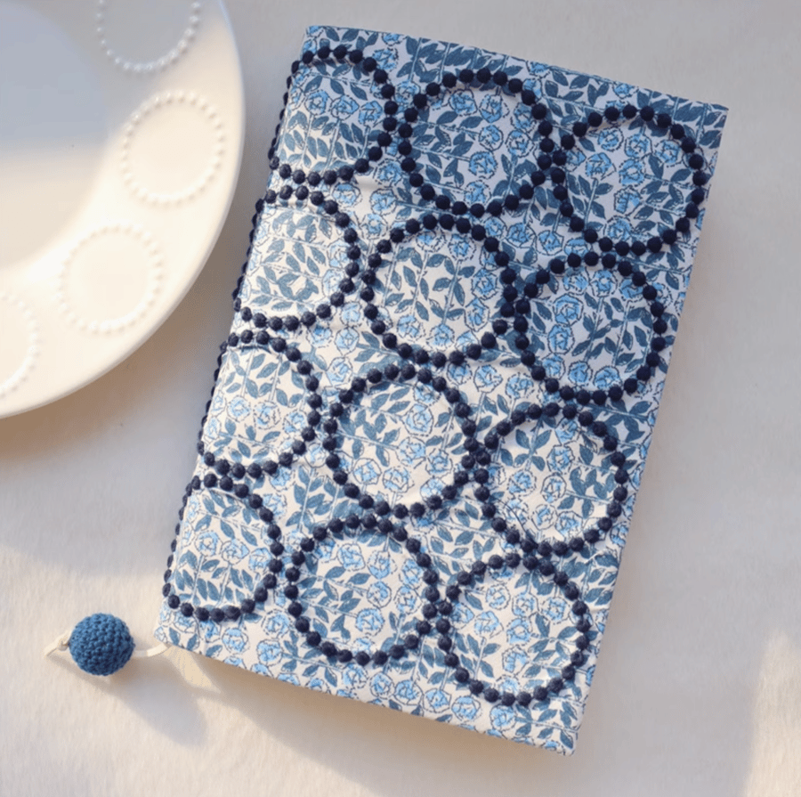 Reusable A5 Book jacket book sleeve journal cover