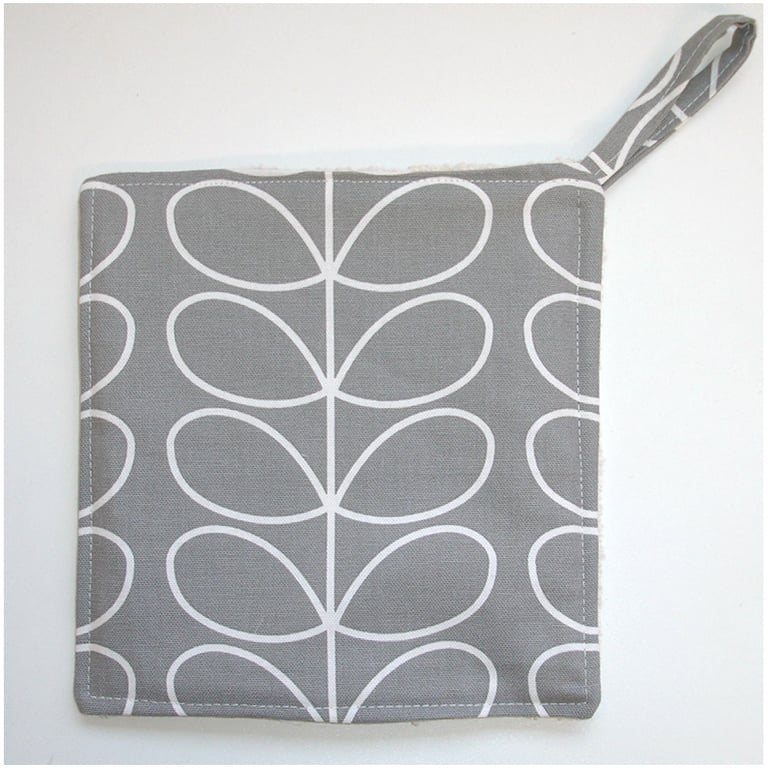 Silver Grey Pot Holder Potholder Kitchen Grab Mat Pad Stem Leaves