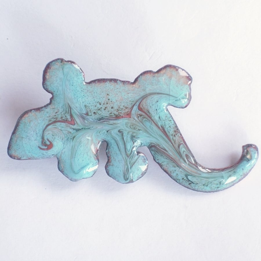 brooch - lizard scrolled red on turquoise