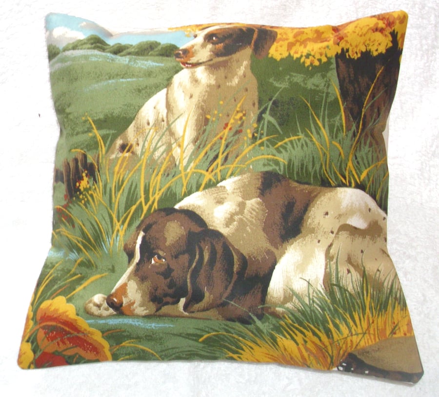 Pointers waiting patiently in a field cushion