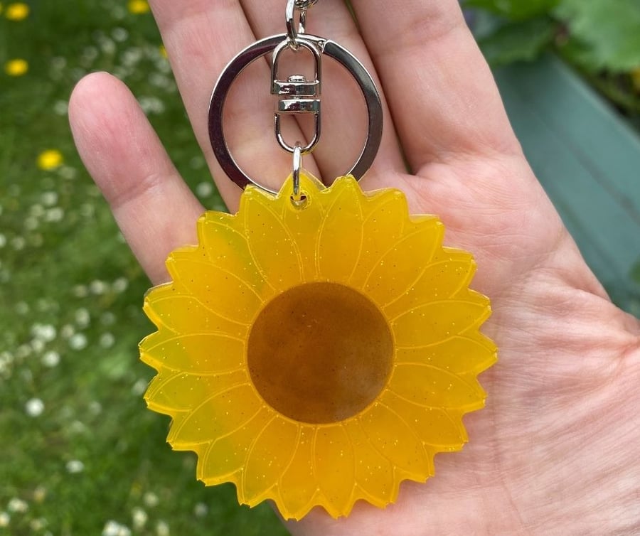 Sunflower yellow resin key ring with split ring for keys.