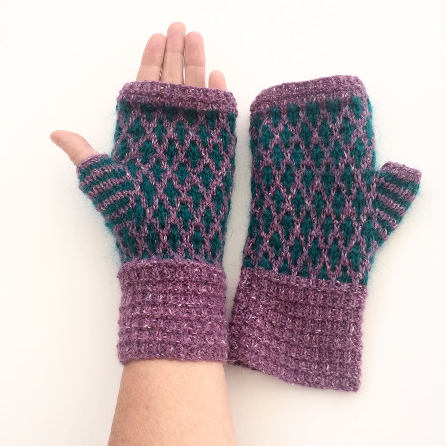 Lilac & Turquoise wool fingerless gloves 