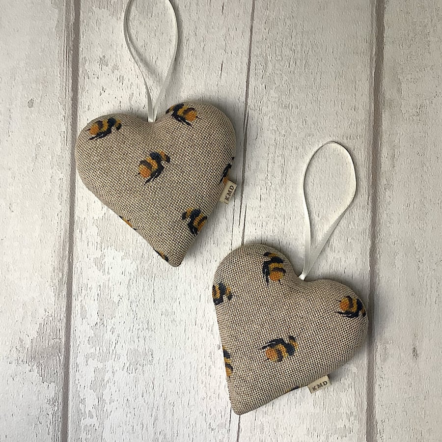 Hanging Heart - Bees