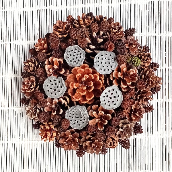 Small 'roundel' cone wreath, Christmas table, mantle piece, wall display