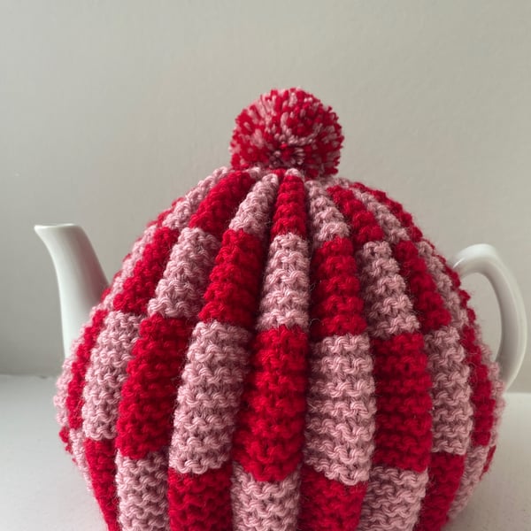 Traditional Handknitted Tea Cosy with Pompom in Pink and Red