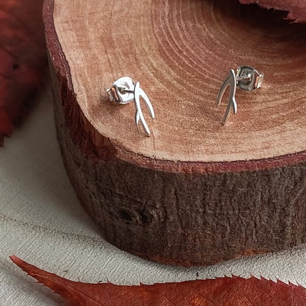 Sterling Silver ‘Falling Leaves’ Collection Vein Detail Tiny Stud Earrings 