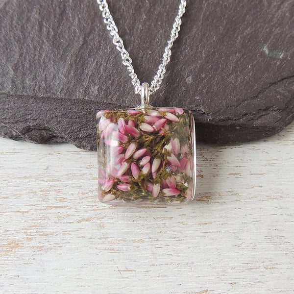 Heather Necklace (021)